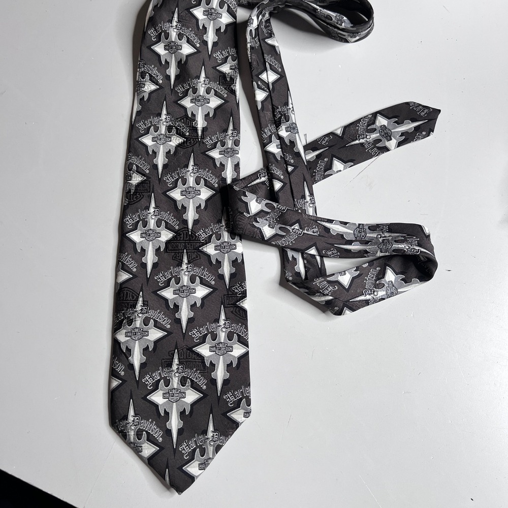 Vintage 1999 Harley-Davidson Silk Tie Ralph Marlin Metal Logo Repeat‎ Grey Black
